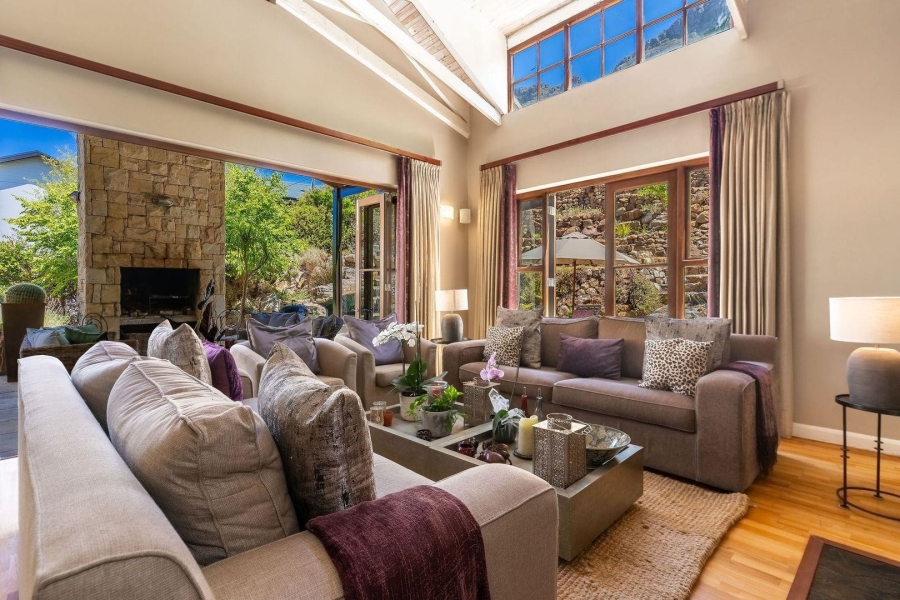 4 Bedroom Property for Sale in Hout Bay Western Cape